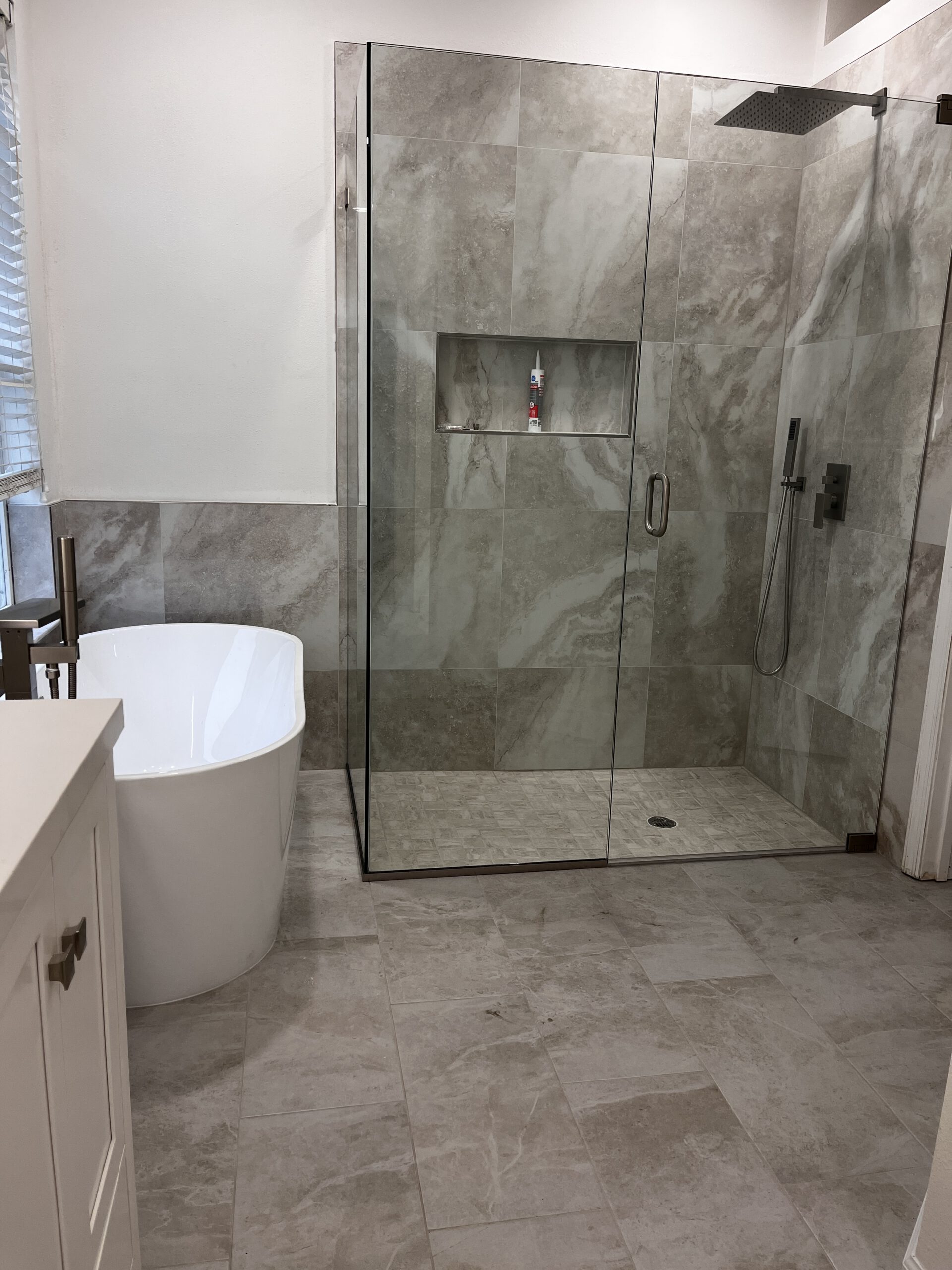 Bathroom tile — Lakewood Ranch