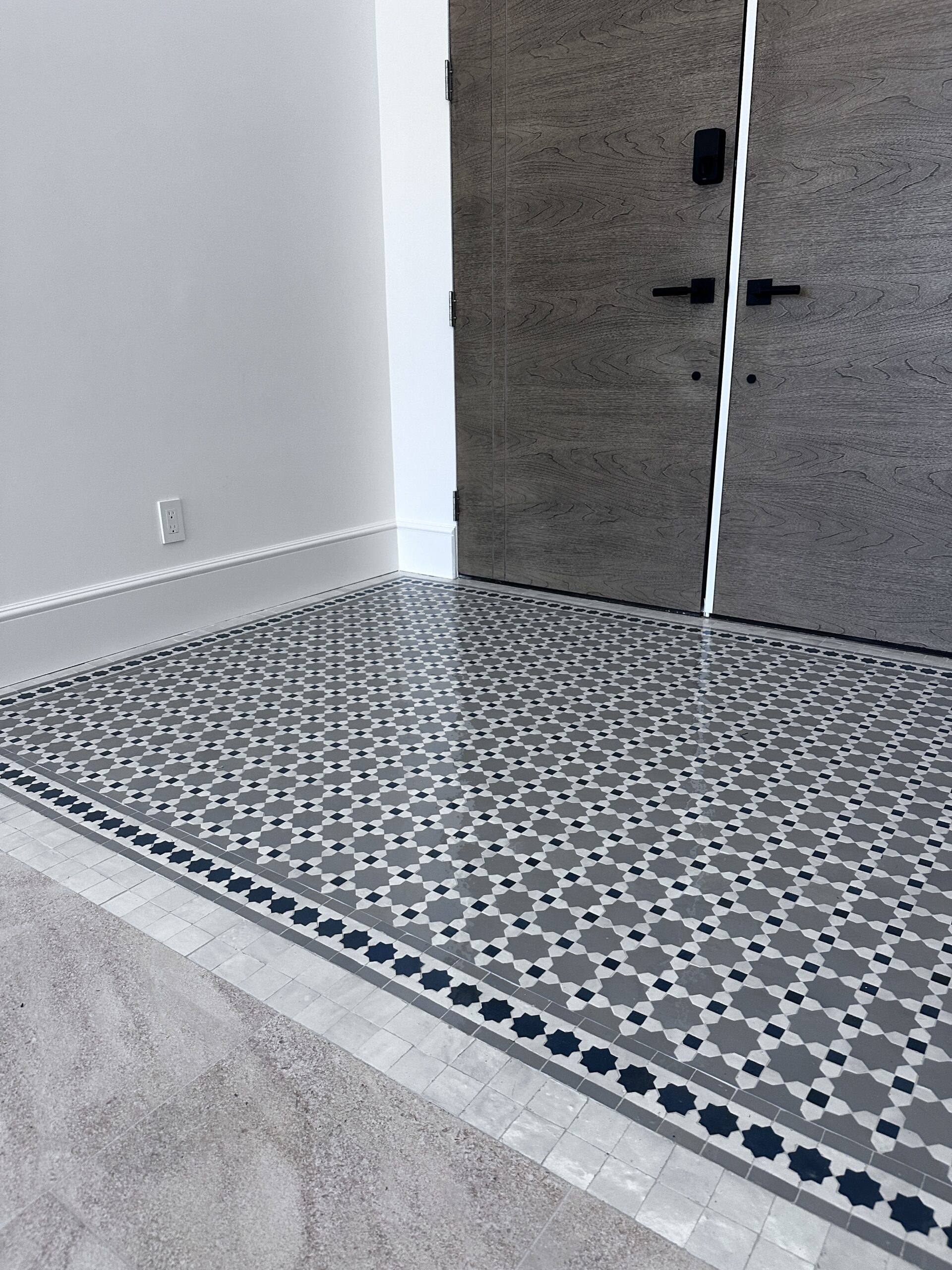 Entry by front door — Osprey