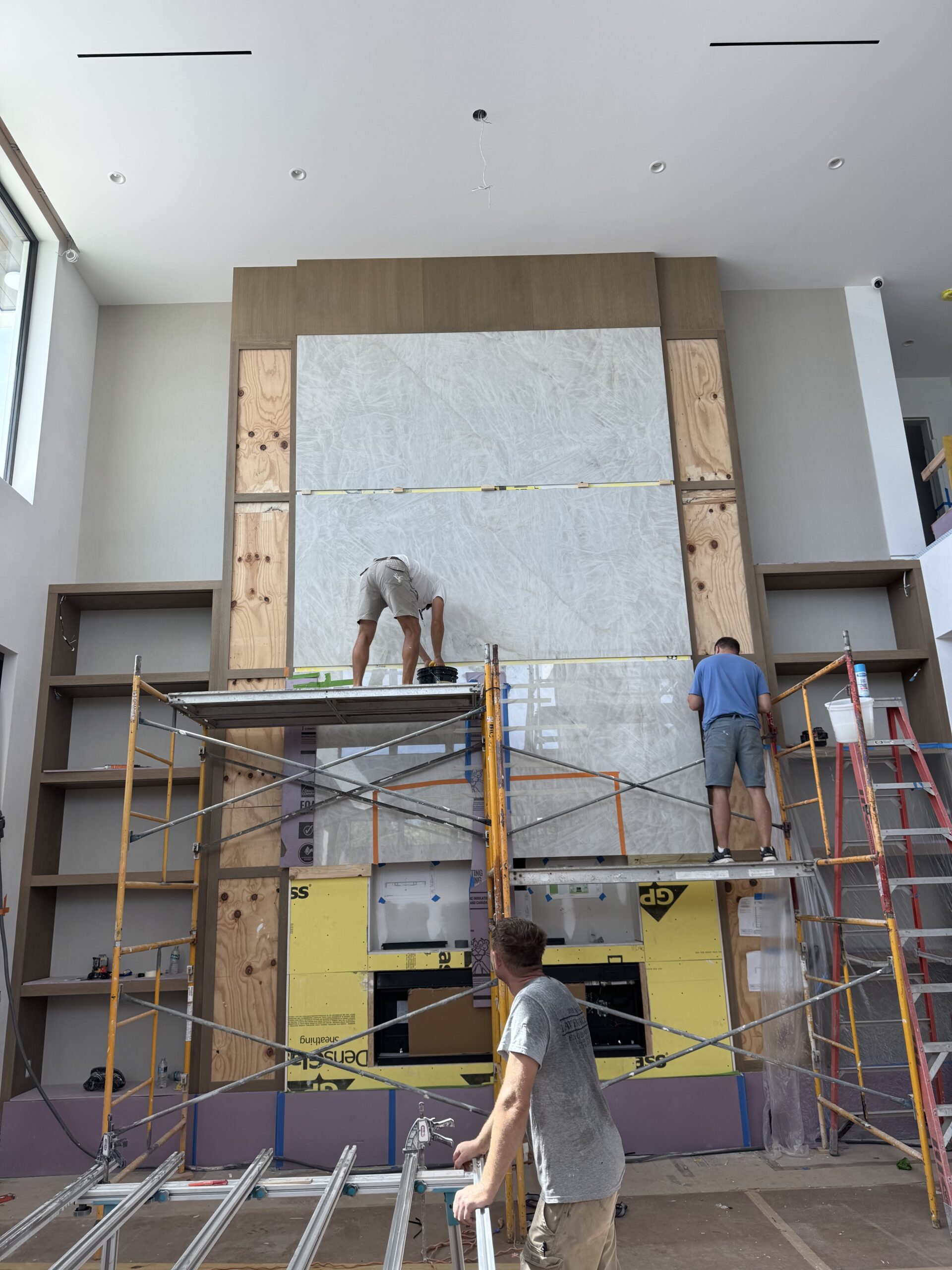 Large-format slabs — Bird Key